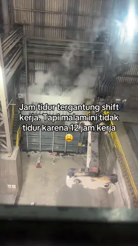 Di larang tidur 😩#fyp #fypシ #imip_helmkuning #craneoperator #morowali_sulteng_bahodopi 