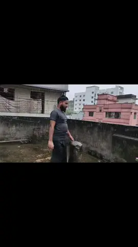 বহুদিন পর বৃষ্টিতে বিজলাম, অনেক ভালো লাগছে