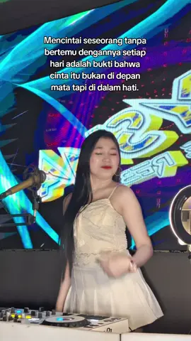 aseeekkk asekkk😁😜 #djmeysha #djcentil #fyp #viraltiktok #trendingvideos 