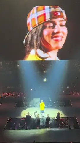 See you again soon @BILLIE EILISH 💙 #billieeilish #fyp #music 