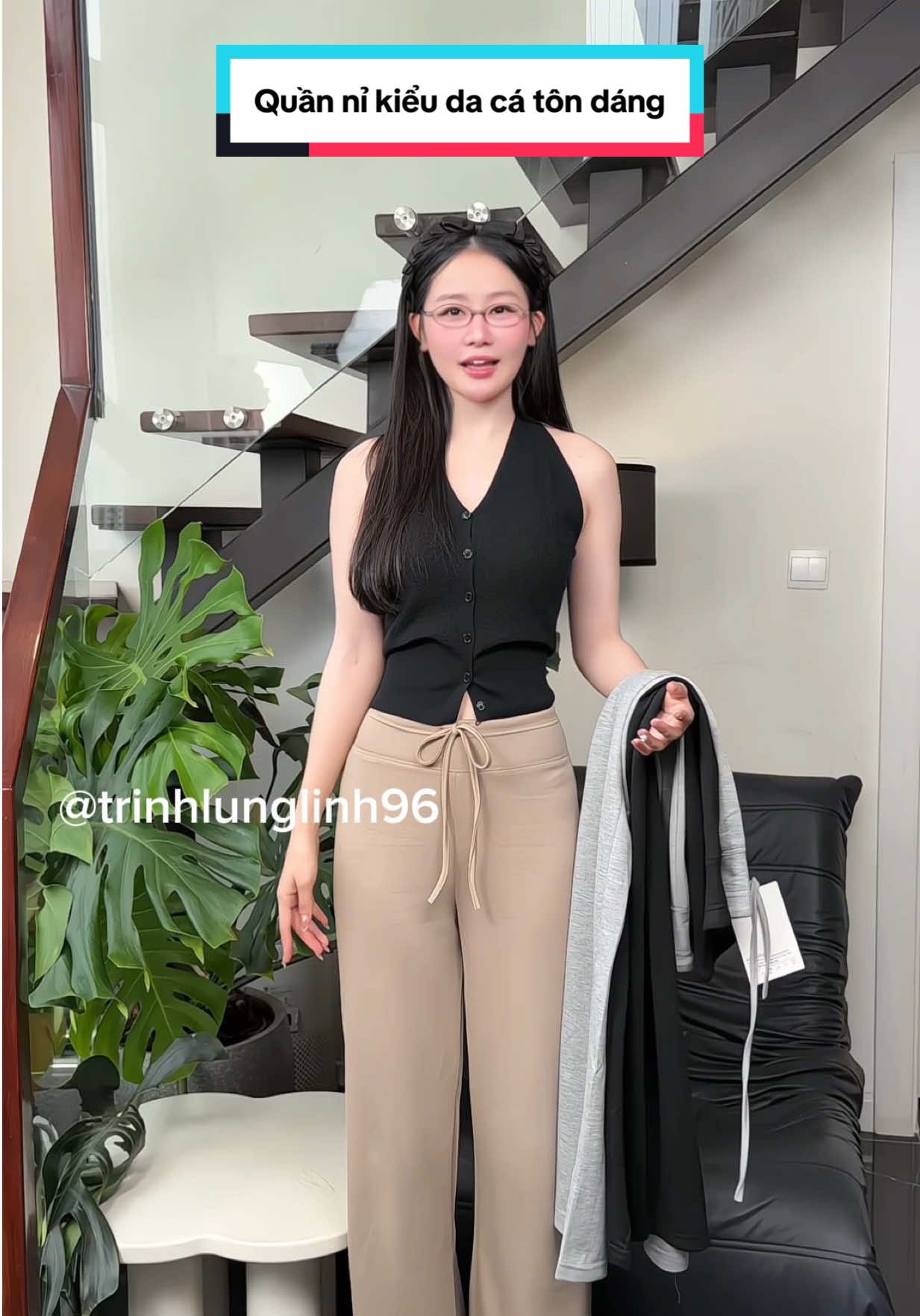 Em quần suông giá rẻ, chất xịn lại còn tôn dáng, mấy bà vào ngó liền cho tui #TikTokAwardsVN #xuhuong #fashion #quannu #quanongsuongnu 