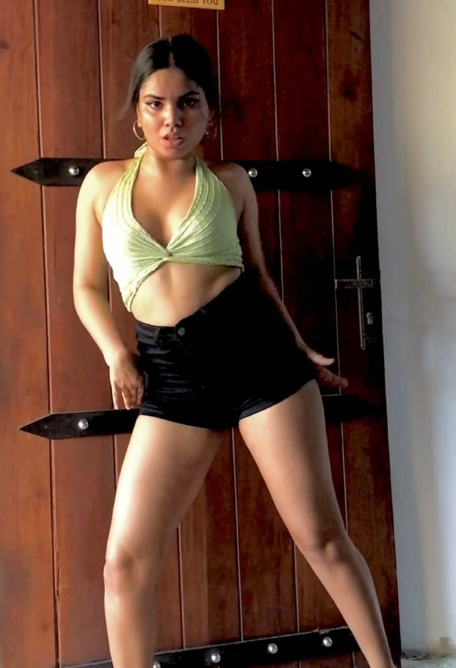 Kyu mera dil tere pyaar mein ✨ Dc : 🙋‍♀️ #mujkoyaadsatayeteri #nethminithisara #fyp #foryou #foryoupage #fypシ゚ #trending #onemilionaudition #viral #fyppppppppppppppppppppppp #dance #hindisong 