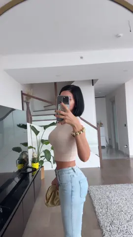 Hayata Karşı Mütevazi olamayacağım konular var🤭 Sen Beni Seviyor ve Beğeniyormusun ? Ya da hiç sevmiyor ve beğenmiyormusun ? Dürürst ol 🤭