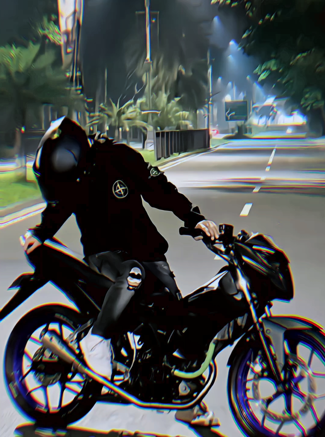 jam malam🚀 #sonic150r #hondasonic150rmodifikasi #hondasonic150r #komorodstyle #dohcgank 