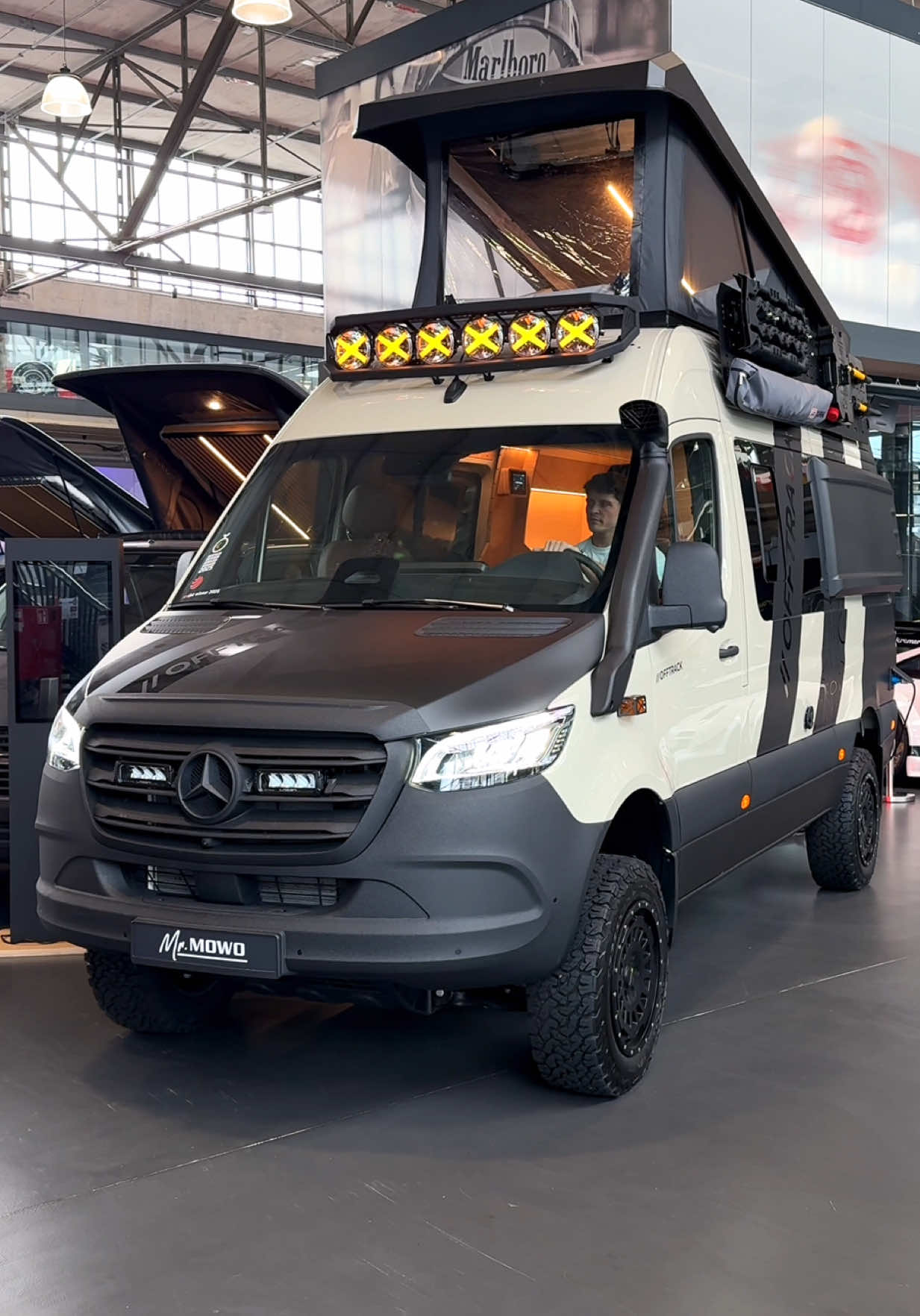 OFF Track Camper in Köln! 🩶 @Offtrack-Camper  #camper #offtrack #springer #mercedesvan #mrmowo 