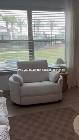 So cozy 🤌🏻😭 #amazonhome #amazonhomefinds #amazonfurniture #amazonfurniturefinds #recliner 