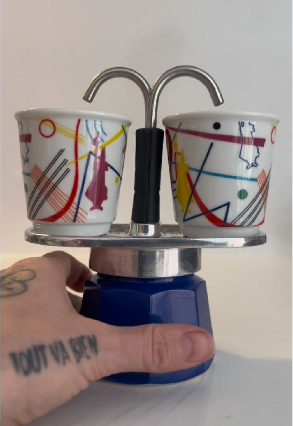 good morning ☕️  #coffee #coffeetiktok #mokapot #bialetti #wednesday  @Bialetti USA @Bialetti_Italia 