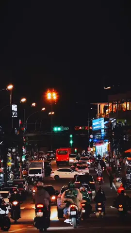 Lỡ cả đời này không rực rỡ thì sao😌