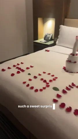 If you’re ever in Abu Dhabi, I highly recommend staying at @parkrotana , it’s such a peaceful and beautiful escape. 🤍 #ParkRotana #AbuDhabi #LuxuryStaycation #CouplesRetreat