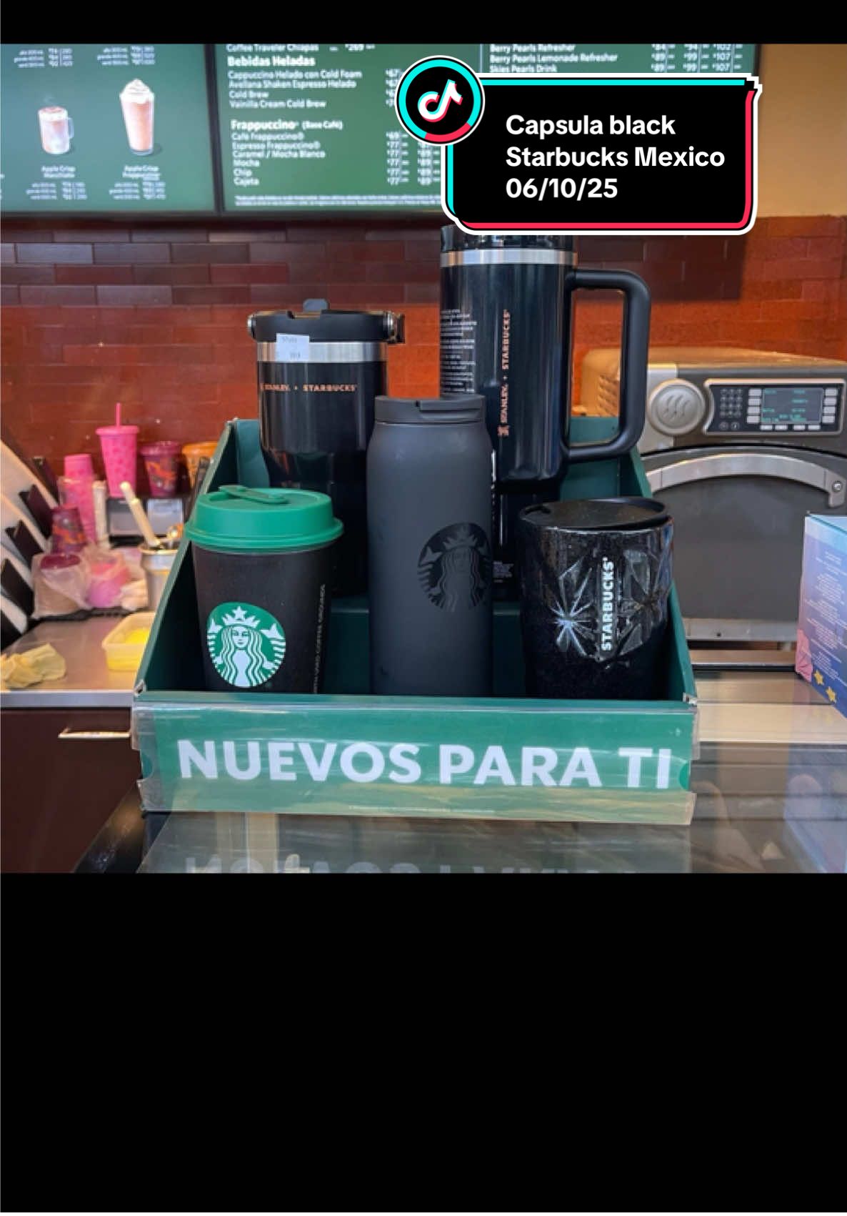 Esta fue la cápsula black, que se presume es CORE en Starbucks México, consta de 6 piezas. Bonita pero nada nuevo, ¿Uds que opinan? ¿Les gustó? ¿Compraron algo? #blacktumbler #collectionstarbucks #starbucksmexico #starbuckslover #collector (canción de mi fav) @alezeguer @Team Zéguer 