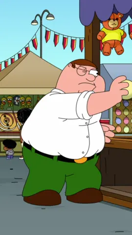 peter has the strength to fight a giant chicken, but can't throw a ball 🤨 #familyguy #familyguyclips #petergriffin #exboyfriend
