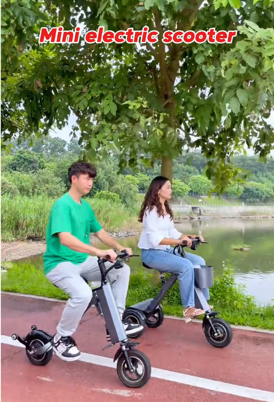 Electric folding scooter, private message me your address#scooter #mobilityscooter #foldingscooter #electricscooter #disabledscooter 