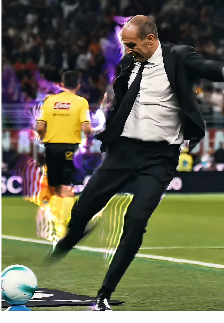 Extreme anger of Max Allegri (Ac Milan) 😅 #acmilan #footballtiktok #memestiktok #allegri #kicker 