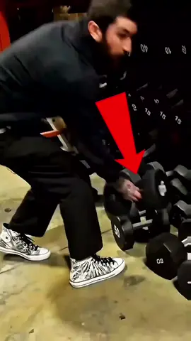 Anatoly uses fake weights #viral #foryoupage #tiktok #trending 