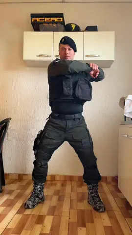 あなたのサーネは何ですか？