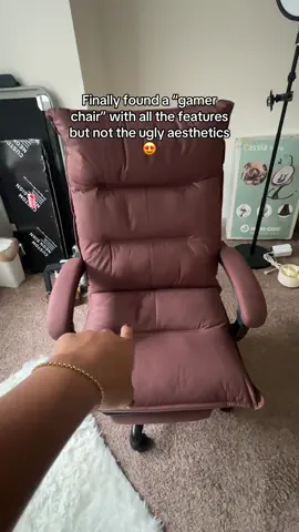 This office chair is top tier quality! #officechair #massagechair #officefun 