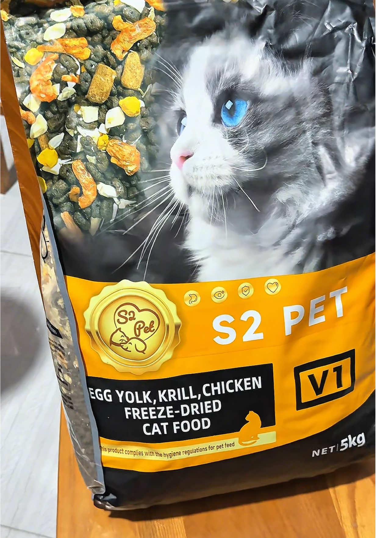 Thức ăn hạt cho mèo S2PET V1 đạm cao siêu nhiều topping #thucanhatchomeo #thucanchomeo #hatchomeo #s2petv1 #thucanmeo 