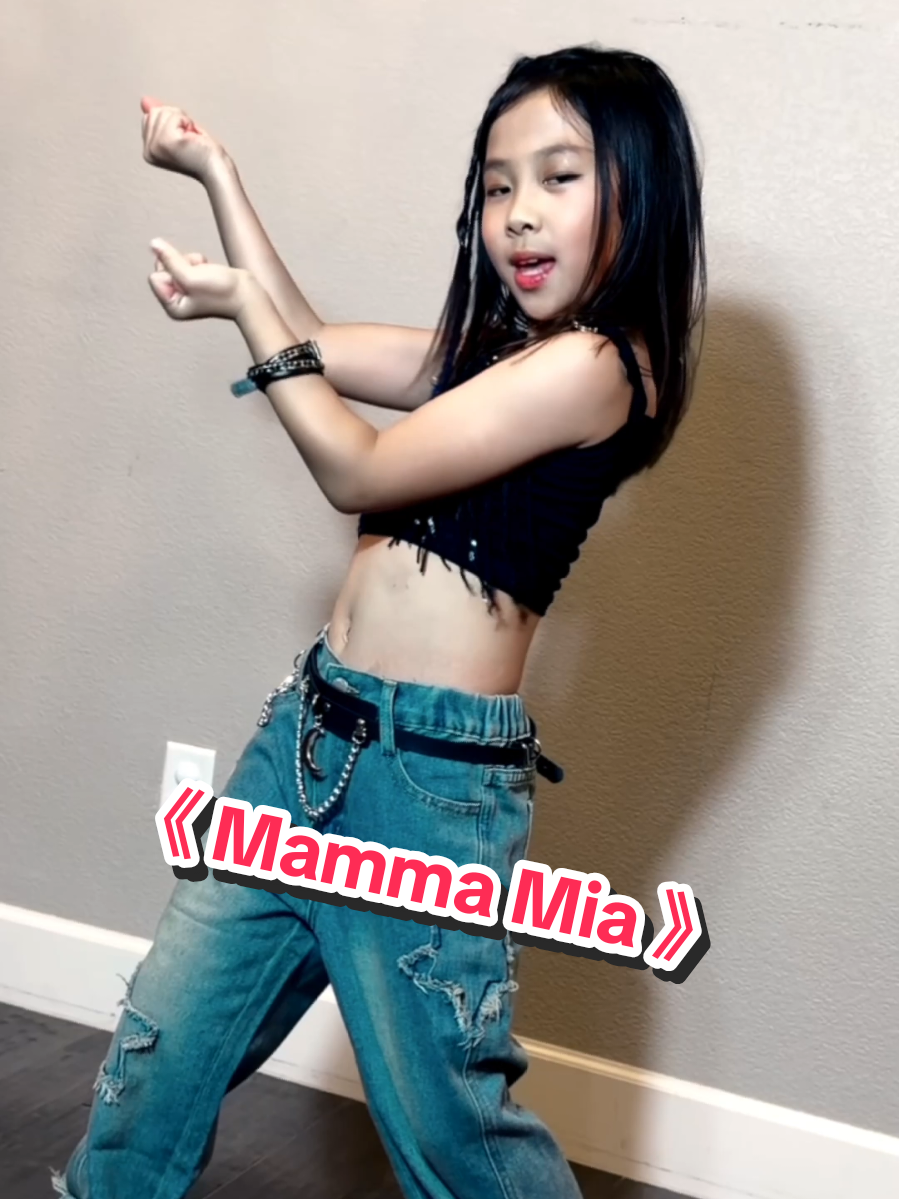 Mamma Mia- @izna (이즈나)  #trending #mammamia #izna  #dancechallenge #fyp 