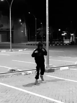 tetaplah jadi jiwa yang teduh dan bijaksana, cukup berkaca…. lalu membenahi diri tanpa menyakiti siapa siapa. #fyp #mbapheboxing #boxing #pagarnusa86💚🔱 