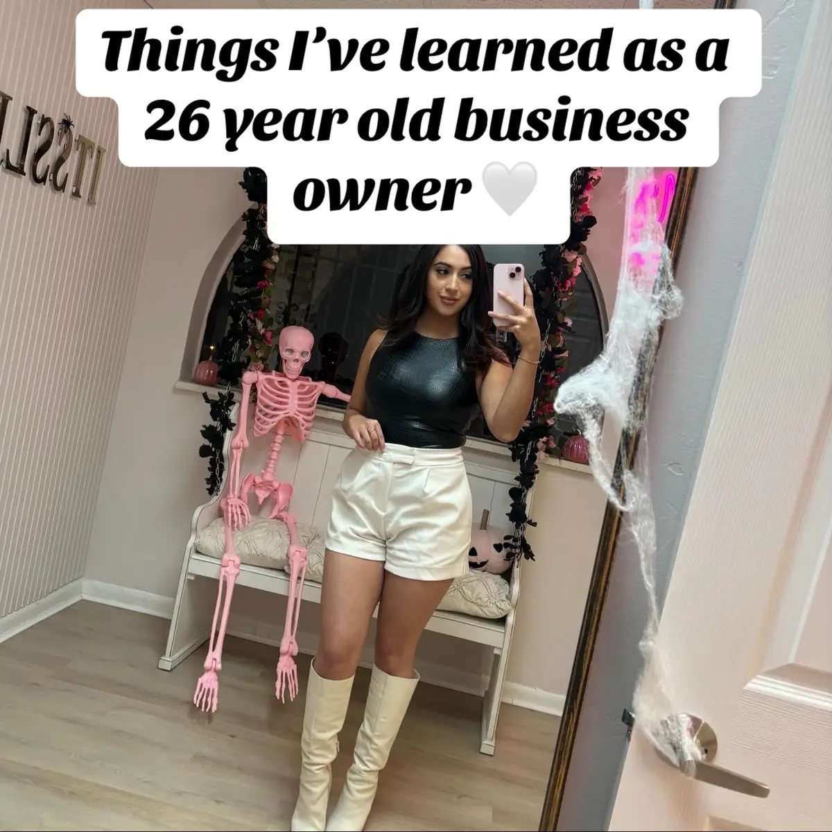 IG ITSSLILYYNAILS #nailtech #beautybusiness #beginnernailtech #coloradonailtech 