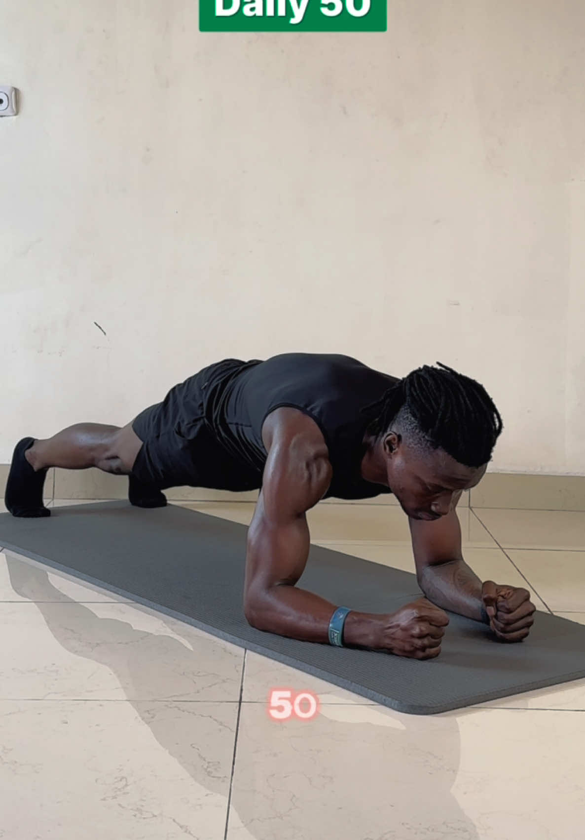 Daily 50s calisthenics workout 🏠 #calisthenics #workout #Fitness #pushups 