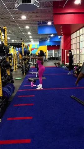 #GymTok #fyp #gymgirl #fitnessconnection  #BreastCancerAwareness 