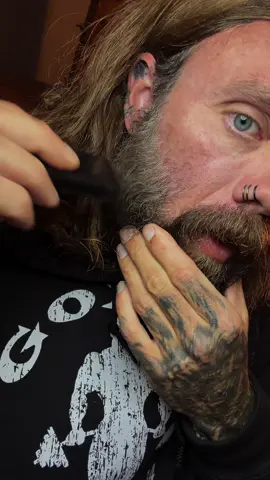 Easy enough to cover up those grays. Small enough to throw in your pocket. #beards #mustache #hairdye 