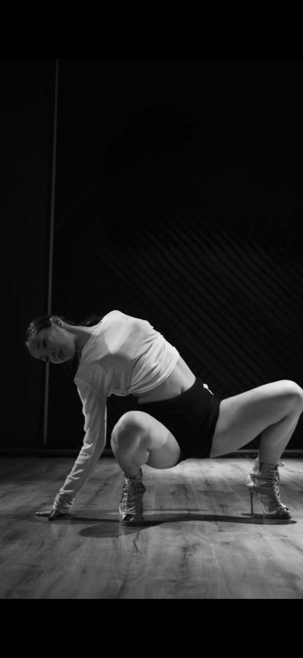 part 2 🤍 #fyp #dance #highheels 