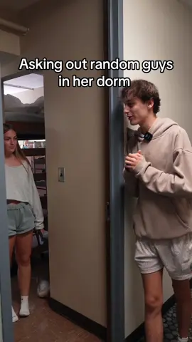 She kept messing up 😭 #fyp #foryou #msu #rizz #college 