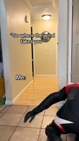 Crazy winds this afternoon #biketok #motorcycles #wind #triumph #fyp