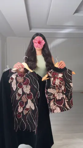 ما احتاج  أتكلم.. القطعه  كفيله 💅🏽✨ رقم القطعه {2170} #فساتين_لوكا #عروضات #عرض #ساره_الودعاني 