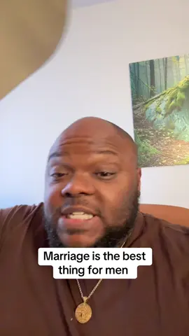 I was never a king until I came in with my queen. You’re more trusted when you have a woman on your arms who knows how to conduct herself as such. #marriage #singlemen #marriedlife 