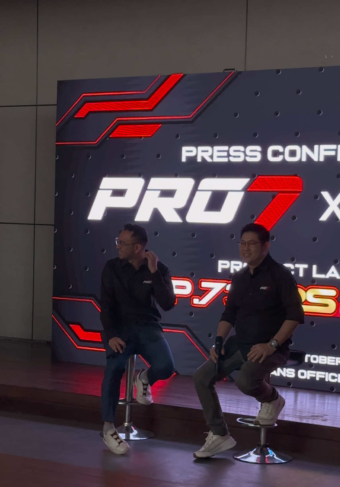 New PRO7 P730RS RANS EDITION #p730rs #pro7autolighting #pro7 #teampro7 #esautolight 