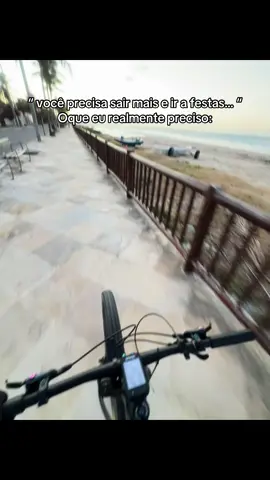 Oque eu preciso é de praia e pedalar 🚴‍♂️🏝️… #cycling #mtb #ciclista #praias #foryoupage 