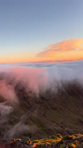 Snowdon Summit for Sunrise