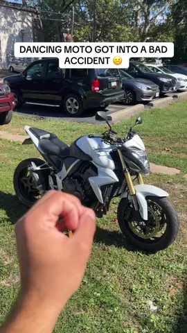 Obv we’ve yet to hear the full story but this definitely is sad. #motorcycles #honda #cbr1000rr 