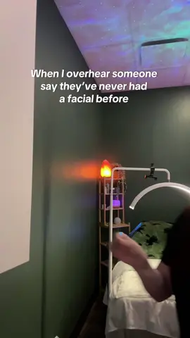 I have been summoned 💆‍♀️💆‍♀️ #estheticiantiktok #esthetician #venturacounty #fyp #skinlovebylulu 