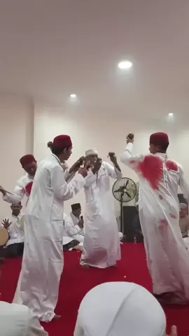 adat debus seram timur ( debus Rifa'i)( maulid nabi ) #fyppppppppppppppppppppppp 