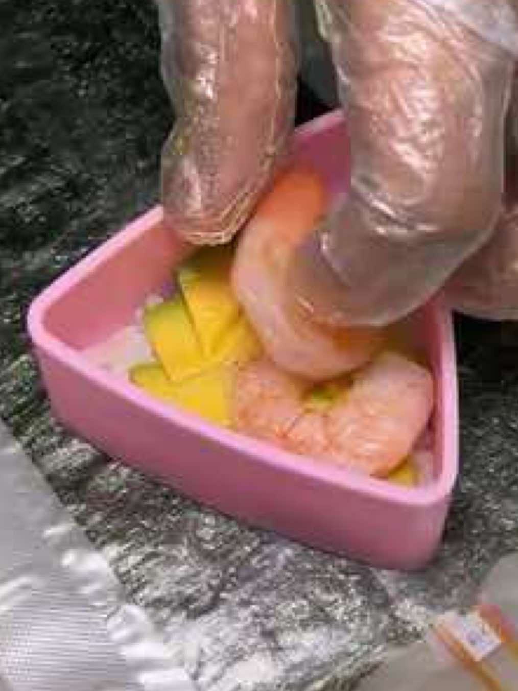 How to make PERFECT ONIGIRI WITH SHRIMP AND AVOCADO #foryou #tiktok #fyp #sushi #ทริปนี้ทีรอ คอย