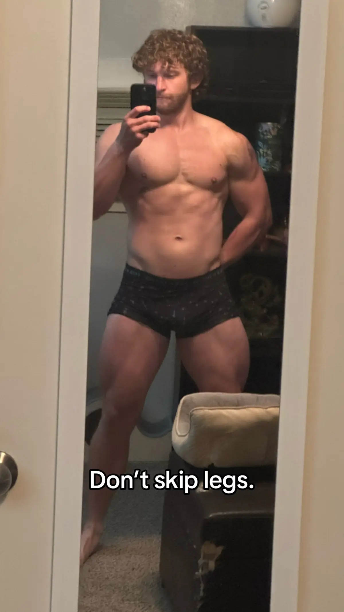 Having huge legs is kinda badass ngl. Train them. #fyp #foryou #gym #Fitness #posing