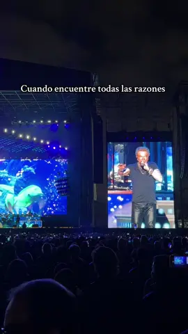 Guns N’ Roses - Stranged #bogota #gunsnroses #concierto @Guns N’ Roses 