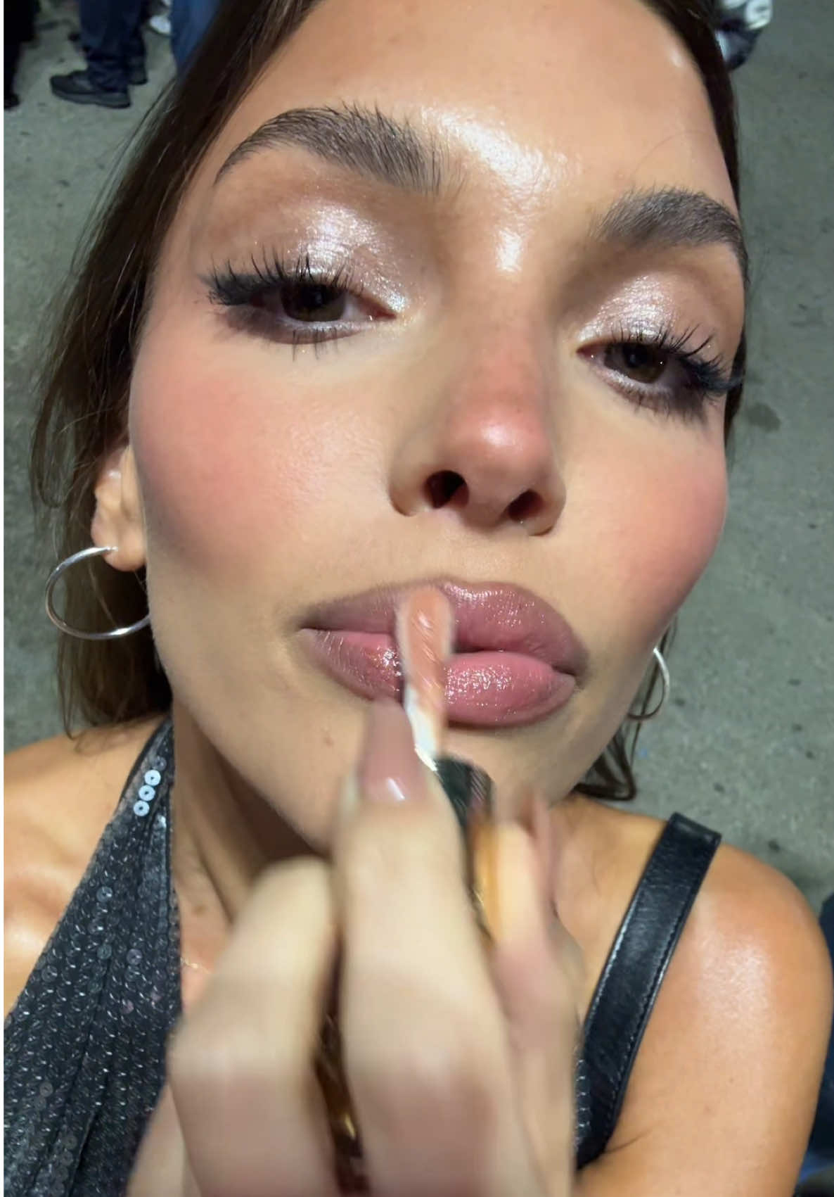 THE lip combo ✨ @kjh.brand precision sculpture stylo ‘chisel’ @YSL Beauty loveshine plumping lip oil ‘honey moon’ 