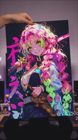 🌸💖 “El amor también es una forma de fuerza.” ⚔️ El nuevo cuadro de Kanroji Mitsuri refleja toda la energía, ternura y poder de la Pilar del Amor 🔥 Brillante, valiente y llena de actitud 🎯 Perfecto para los fans que sienten cada batalla de Demon Slayer 📲 Ya disponible en www.postermaniacs.pe 🚀 Envíos a todo el Perú #posters #cuadrospersonalizados  #decoratuespacio #cuadrosmodernos #decoratupared #posterspersonalizados #cuadrosdeco #demonslayercastilloinfinito #demonslayer #demonslayerkimetsunoyaiba #kanrojimitsuri