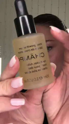 Produit offert* @CHĀMPO hâte de voir les résultats de la cure 💁🏻‍♀️ Code promo MANDRIN10 sur le site internet ✨