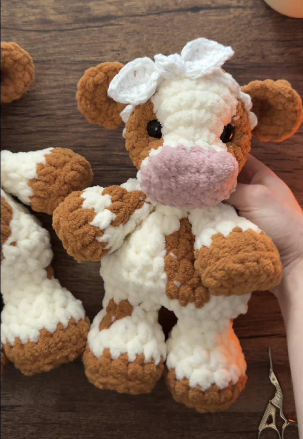 My most recent batch of cow snugglers 🐮 Orders are full but will open again on October 30th ☺️ Pattern by bkaycrochet #crochet #crochetersoftiktok #crochettiktok #amigurumi #cow 