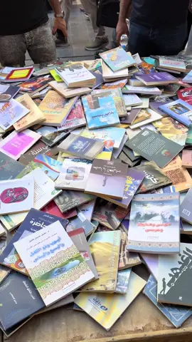 شارع المتنبي #كتب #كُتب #مكتبة #شارع_المتنبي 