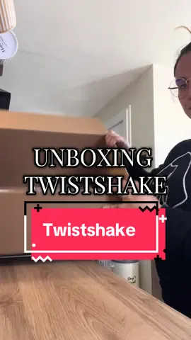 Dites bonjour à mes nouveaux essentiels parentaux 💕 Jusqu'à 60 % de réduction sur les meilleures ventes @Twistshakebaby  + 20% EXTRA avec notre  code : dubbledjo (y compris en solde !) #twistshake #bebe #baby #unboxing #famille 