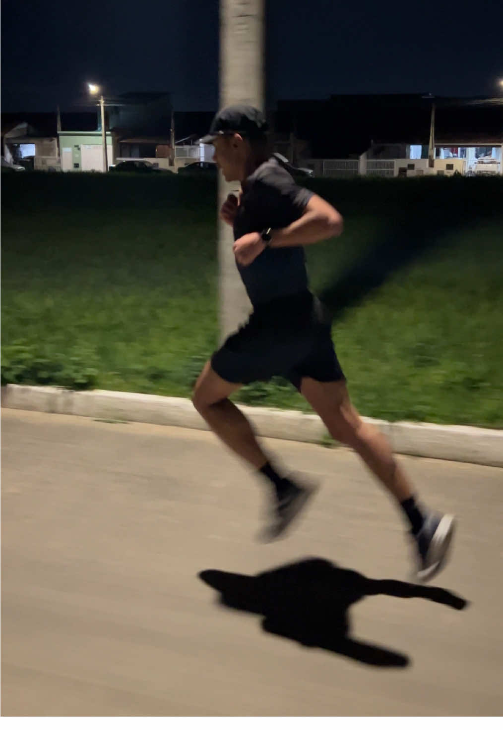 META kkkk 🔥  #fy #corridaderua #corredores #strava #stravarun 
