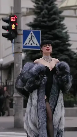 gurianovaov & fotoasja #venusinfur #furgoddess #femmefatale #fur #yestofreedomyestofur 