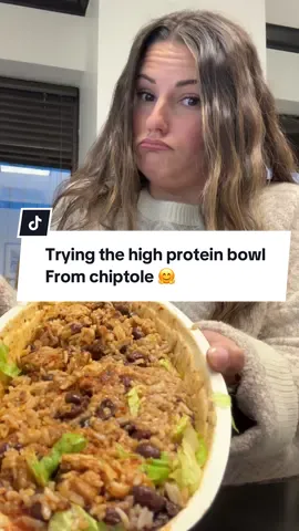 @Chipotle ‘s high protein bowl review. GLP-1 friendly meal ideas. 82 grams of protein. So good for a healthy lunch for weight loss! #glp1community #glp1weightloss #highproteinmeals #chipotlebowl #glp1tips 
